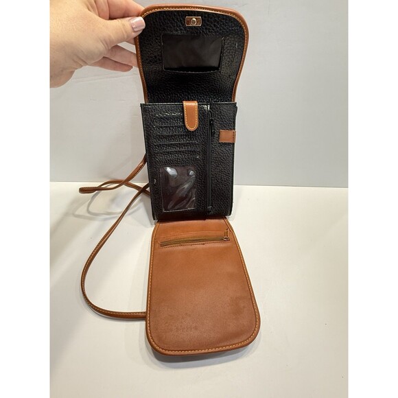 Vtg. Dooney & Bourke Black Leather Travel Crossbody Bag Multi-Pocket Card Slot - Picture 10 of 16